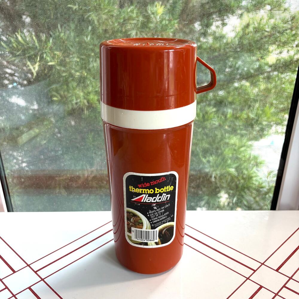 Vintage Aladdin Wide Mouth Thermo Bottle Thermos Red & White with Cup Lid